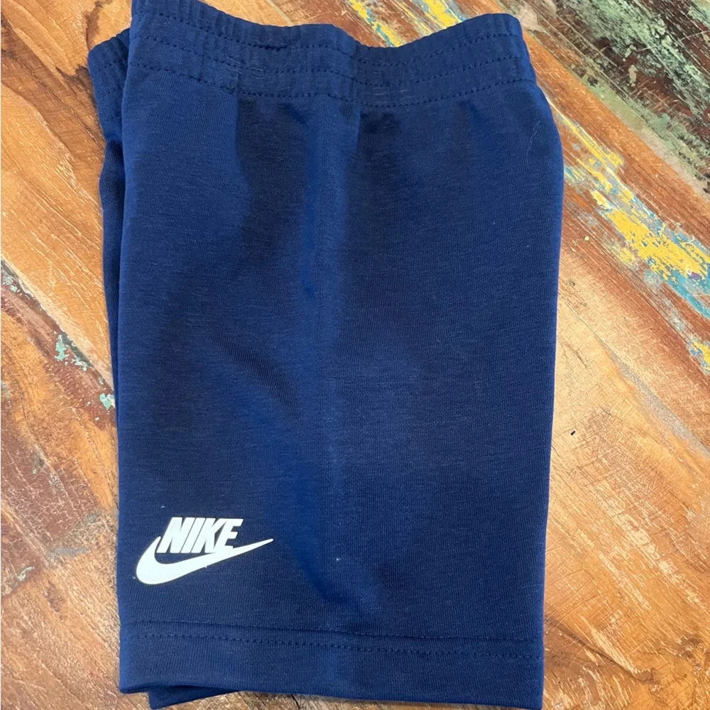 NWT Nike Boys 2 Piece Shorts Set - Picture 6 of 7
